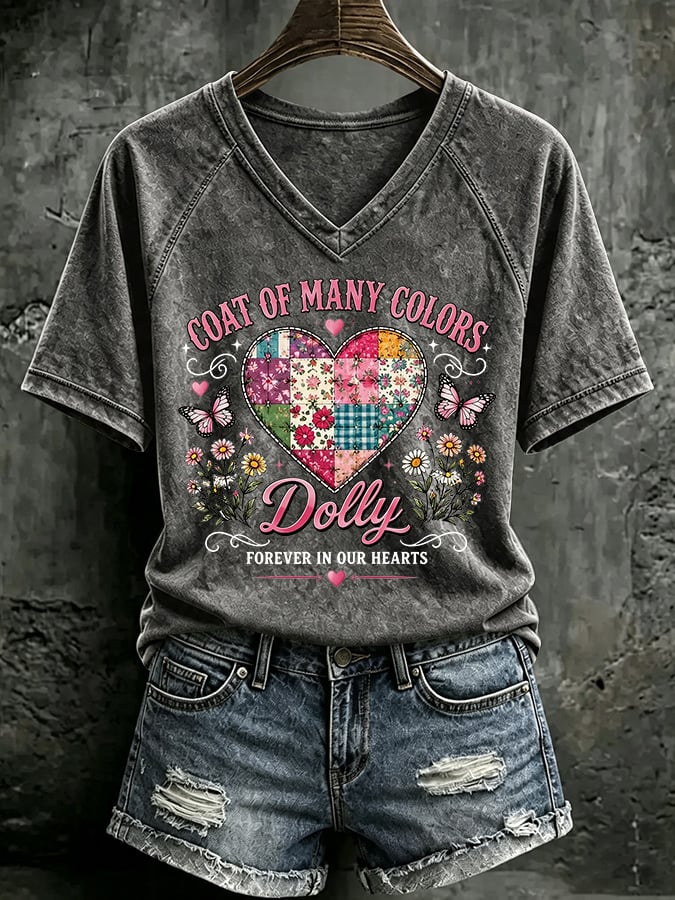 V Neck Retro Coat Of Many Colors Forever In Our Hearts Print T-Shirt