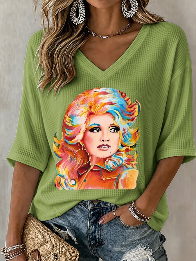 V-Neck Retro Dolly Watercolor Painting Print T-Shirt