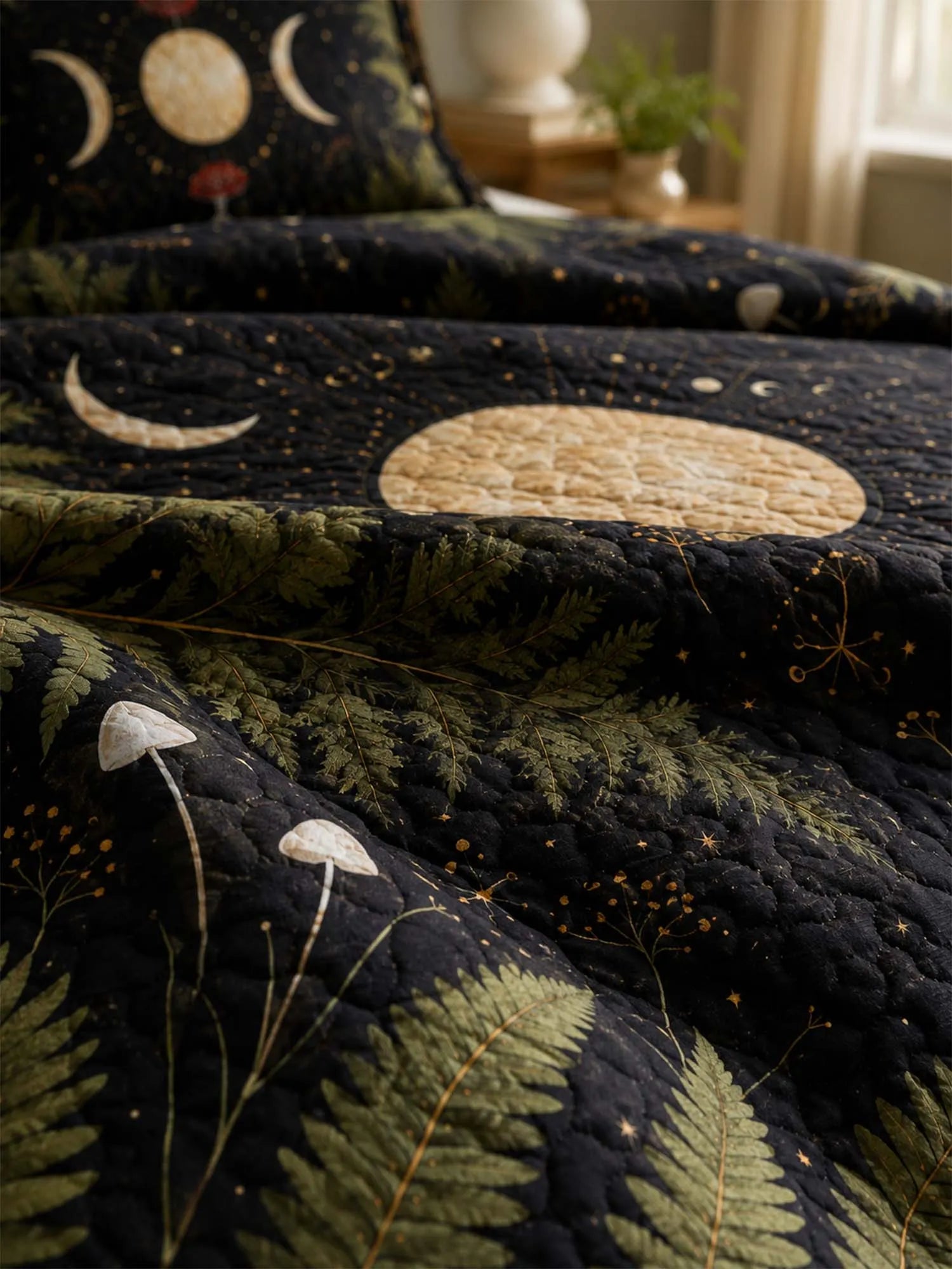 Moonlit Mushroom Forest Quilted 3-Piece Bedding Set – Dark Botanical Quilted Bedding With Matching Pillow Shams