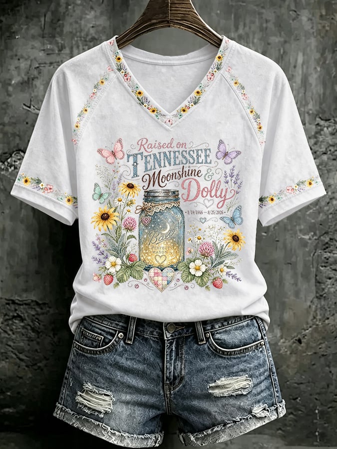 V Neck Retro Raised On Tennessee Moonshine & Dolly Print T-Shirt