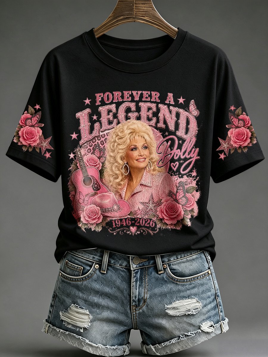 Retro Forever A Legend Dolly 1946-2026 Print T-Shirt